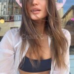caroline-025-Fmu2jh6M4i
