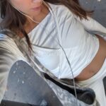 clara-009-PYLTipwuR5